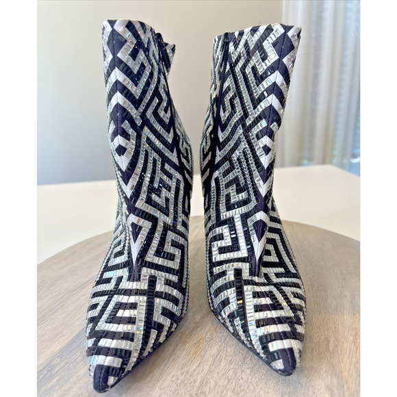 INC International Concepts Women’s Sequin Ankle Boots Black Silver 7 - Picture 2 of 10